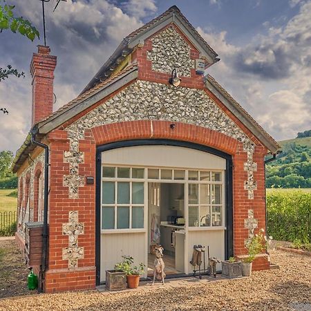The Pump House At Wiston Estate Villa Ashington  Exterior photo